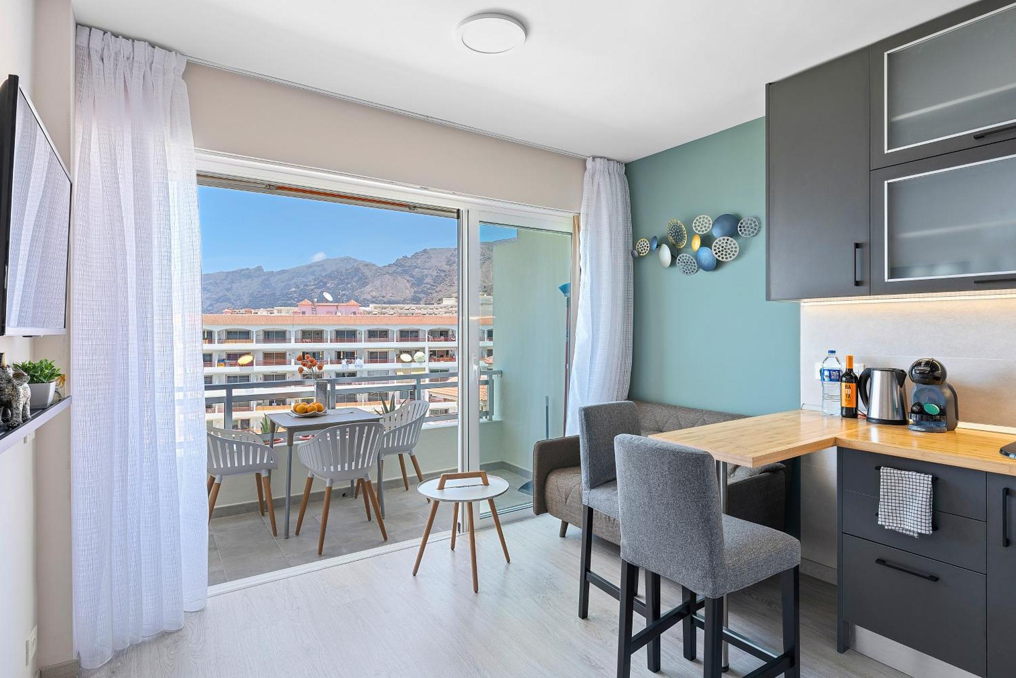 Appartement Arenas Negras Playa La Arena, Newly Renovated à Puerto de Santiago  Extérieur photo